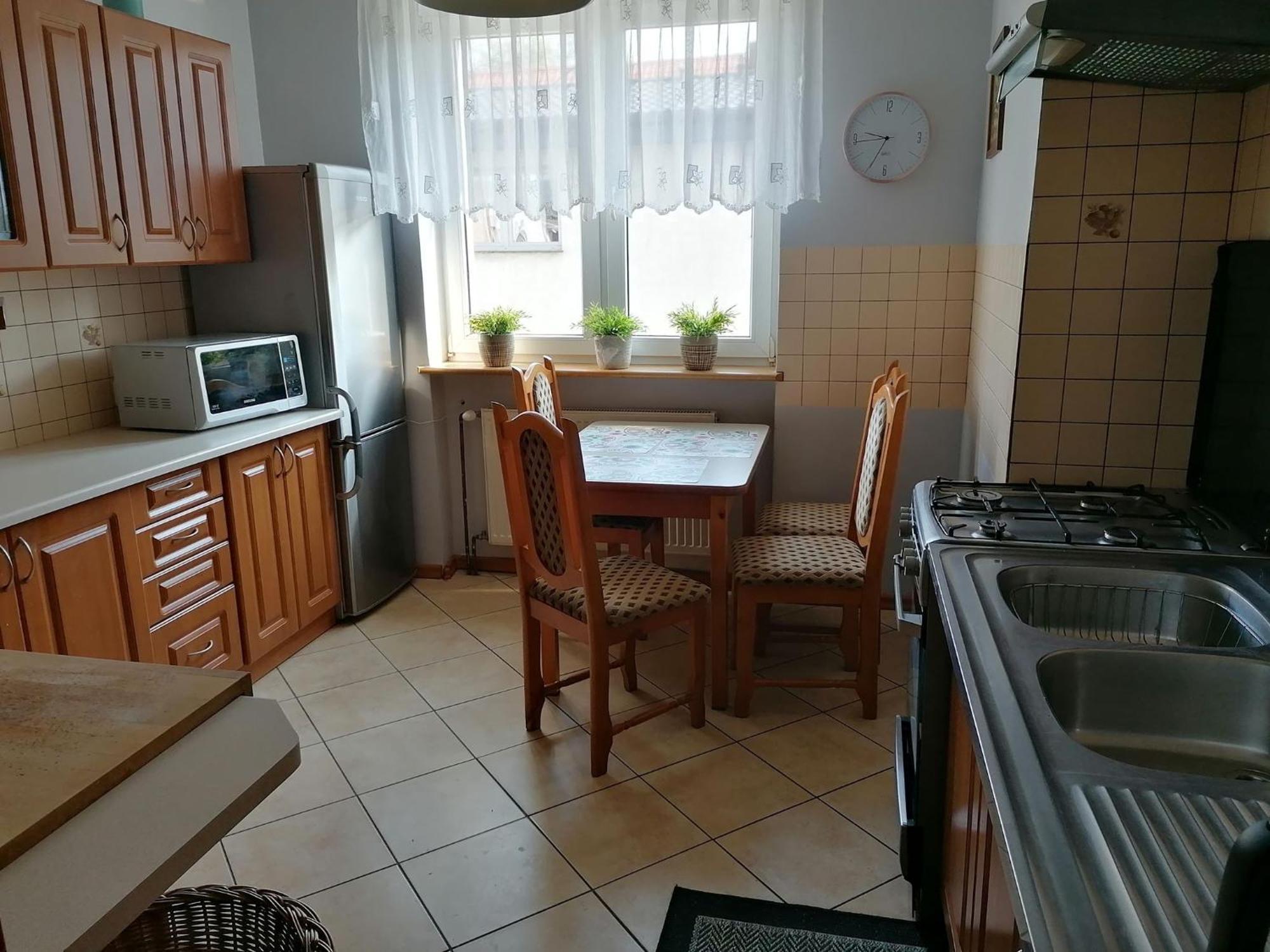 Pokoje Goscinne Halina Łeba Exterior foto